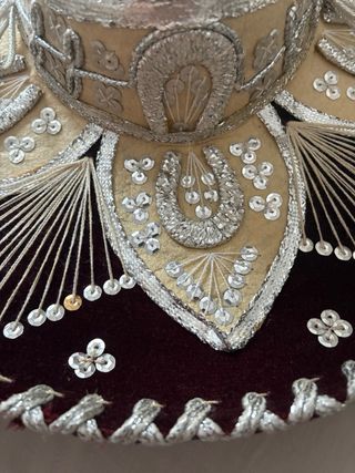 Sombrero  Bordado
auténtico2️⃣x6️⃣0️⃣€ mexicano 