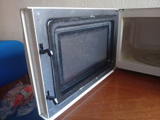 Microondas Orbegozo Grill