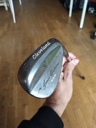 Gap wedge o Aprouch Cleveland 52° Tour Action
