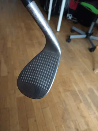 Gap wedge o Aprouch Cleveland 52° Tour Action