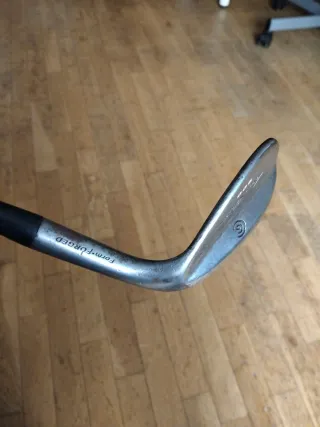 Gap wedge o Aprouch Cleveland 52° Tour Action