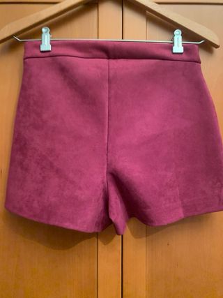 Pantalón corto Zara ante sintético T.S
