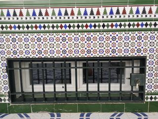 CHOLLO Reja Ventana Hierro Macizo Apertura y Cerra