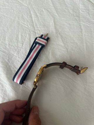 Reloj Daniel Wellington Oro y Multicolor