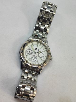Reloj Lotus Hombre Plata y Blanco