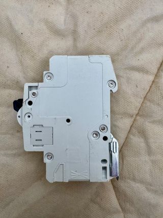 HAGER INTERRUTTORE AUTOM MAGNETOTERMICO MY220 C20