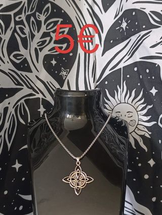 Collar Nudo de Bruja acero inoxidable