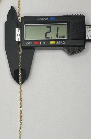 Cadena Singapour de oro de 18k, 3.89 g, 46 cm.