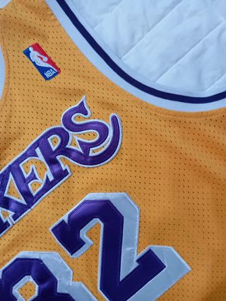 Camiseta Adidas Lakers 32 Talla M