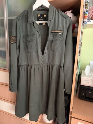 Vestido Superdry Militar talla S