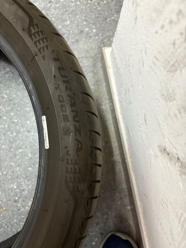Neumático Bridgestone 225/40R18 92Y