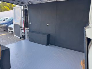 PEUGEOT Boxer  2.2BlueHDI 330 L1H1 desde 318/mes*