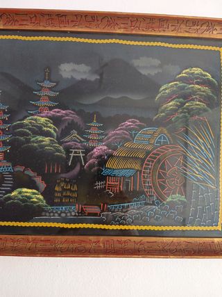 Cuadro Oriental con Marco Dorado