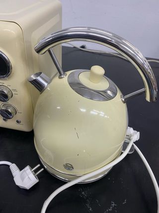 Conjunto Retro Electrodomésticos Beige