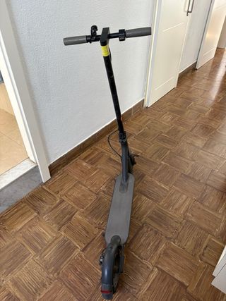 Patinete Xiaomi casi nuevo