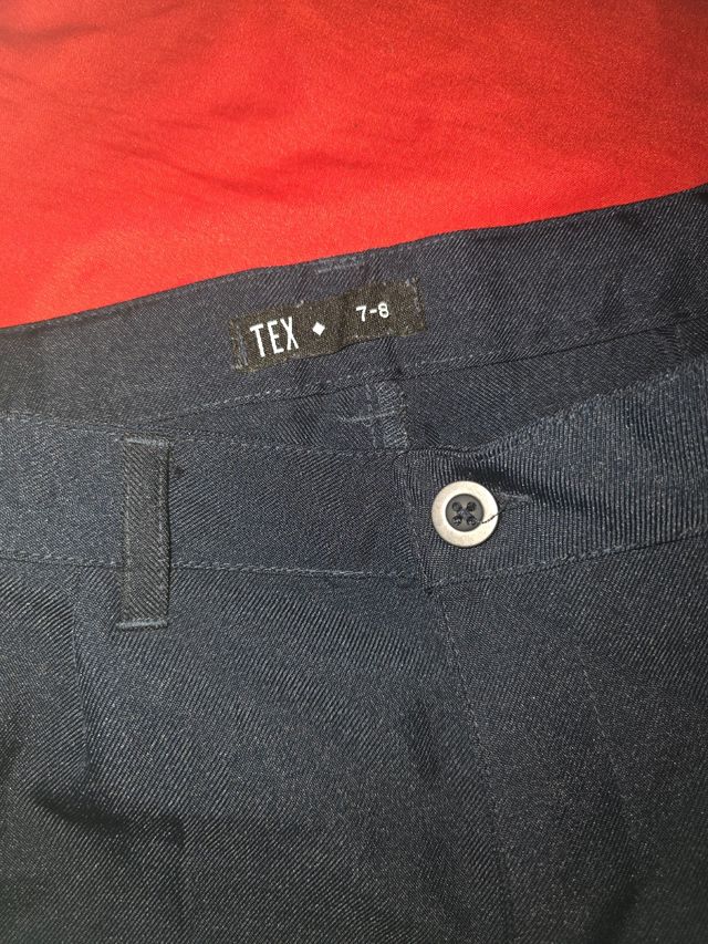 Pantalón corto uniforme escolar