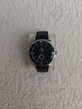 Reloj de Caballero Negro y Plateado