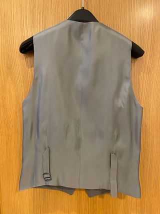 Traje de 3 piezas estilo inglés