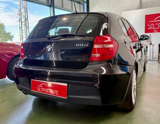 BMW SERIE 1 118D