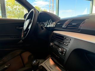 BMW SERIE 1 118D