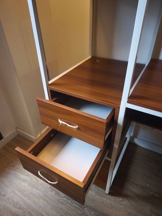 Escritorio compacto metal y madera