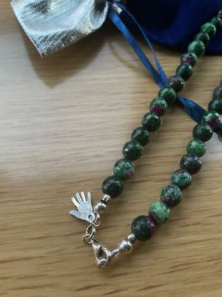 Collar+REGALO BOLSITA TERCIOPELO (Rubí ZOISITA)