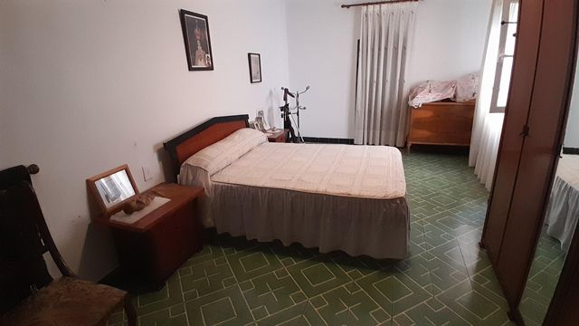 Casa 4 Habitaciones con Garaje en Yecla