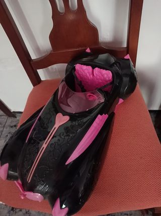 Coche Monster Negro y Rosa
