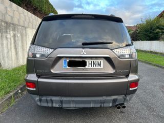 Mitsubishi Outlander 2012