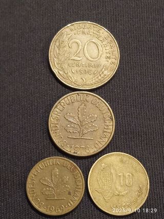 Lote de 20 monedas antiguas diferentes países 