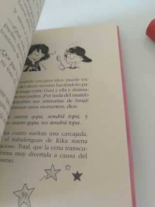 Kika Superbruja y el libro de hechizos (Kika Su...