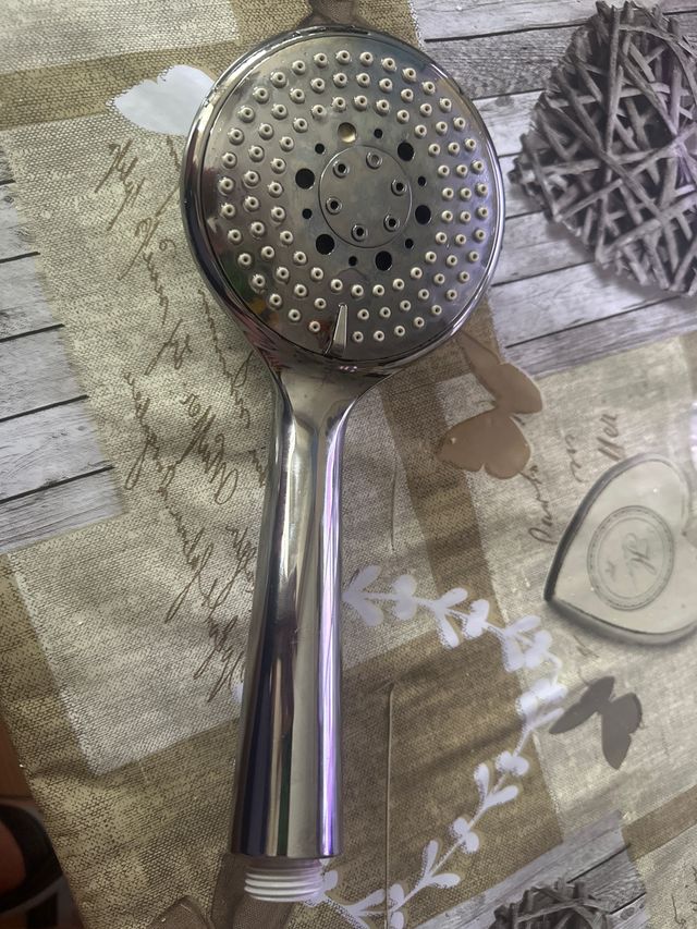 Mango de ducha plateado