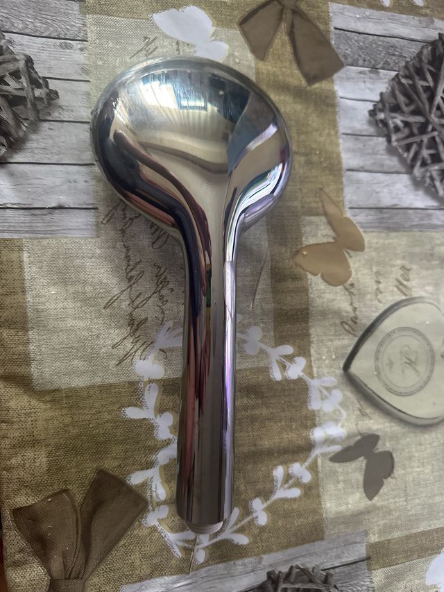 Mango de ducha plateado