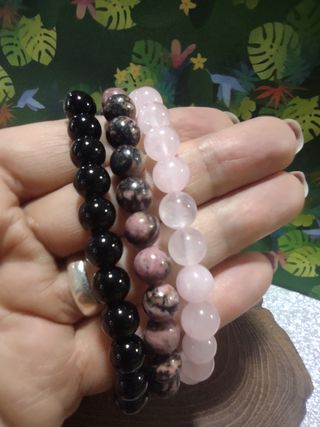 Pulsera de cuentas de piedra