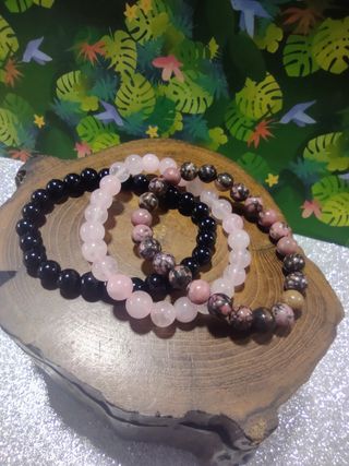 Pulsera de cuentas de piedra
