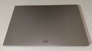 Portátil Acer Aspire 3 Ryzen 7 5700U 15.6