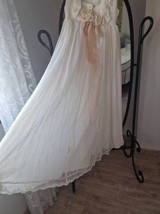 Vestido de comunión blanco, beige