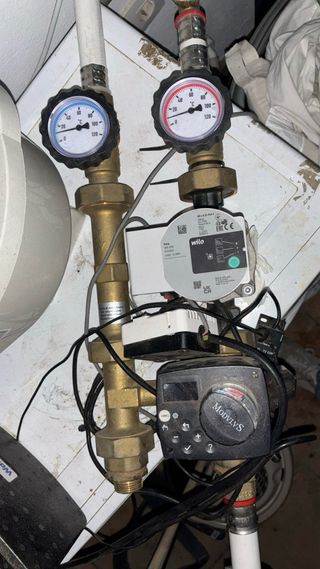 Grupo bombeo punto fijo DN25