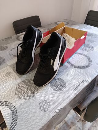 Zapatillas deportivas Puma negras