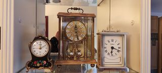 3 Relojes de Mesa Estilos Varios
