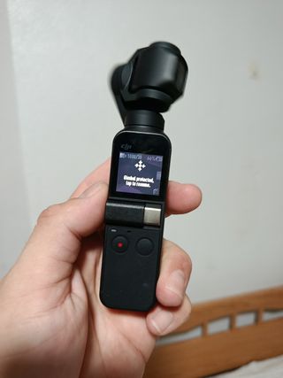 DJI Osmo Pocket 1 Cámara Gimbal
Para reparar.