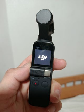 DJI Osmo Pocket 1 Cámara Gimbal
Para reparar.