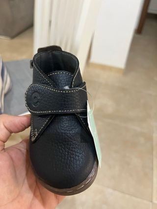 Zapatos niño Talla 20 conguitos