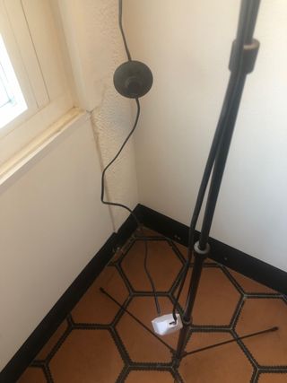 Lámpara de pie moderna