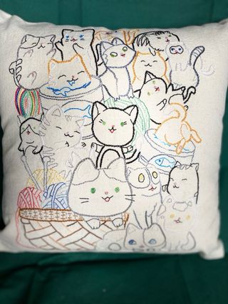 Cuscino Ricamato a Mano Gatti