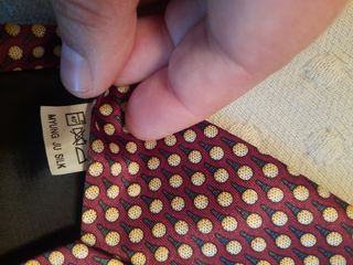 Corbata de vestir con bolas de golf. Hand made
