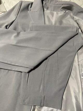 Traje de chaqueta gris mujer
