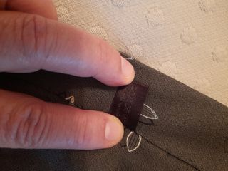Corbata gris con estampado