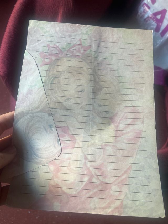 Cartas perfumadas, precio por separado