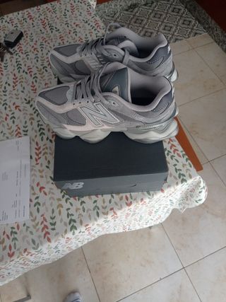Zapatillas New Balance U9060GG Mujer Talla 39.5